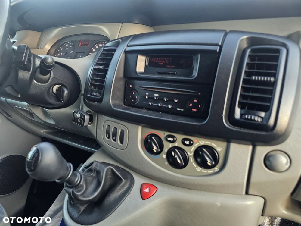 Nissan Primastar - 13