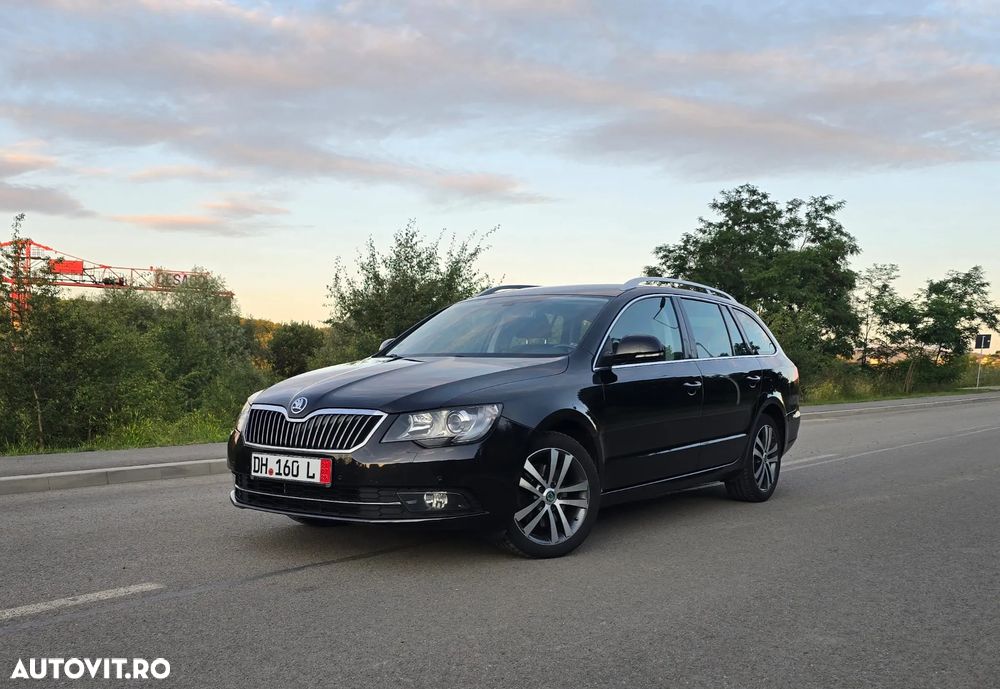 Skoda Superb 2.0 TDI Comfort DSG - 2