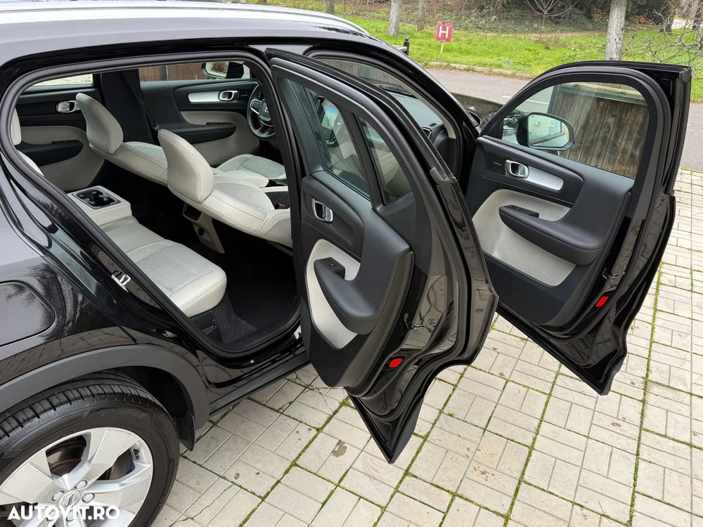 Volvo XC 40 D3 Momentum - 24
