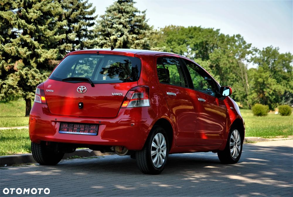 Toyota Yaris 1.33 VVT-i Sol - 5