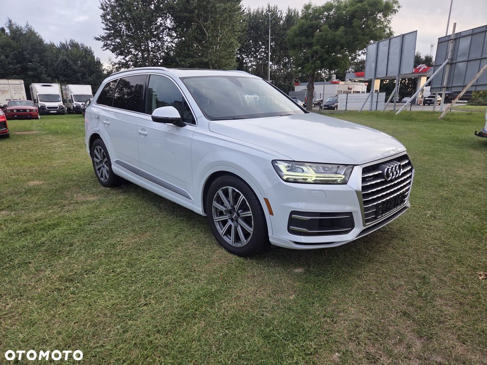 Audi Q7 - 2