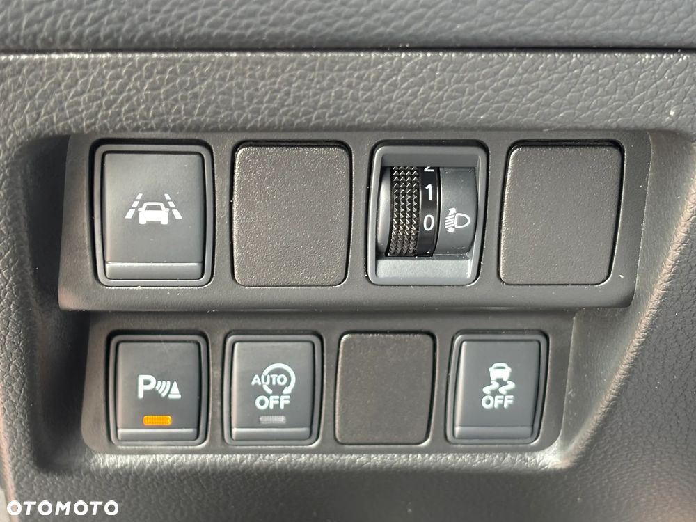 Nissan Qashqai 1.6 DCi Acenta - 25