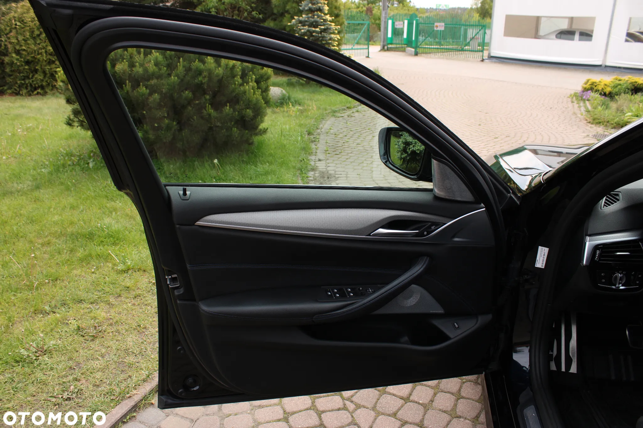 BMW Seria 5 530d xDrive M Sport sport - 13