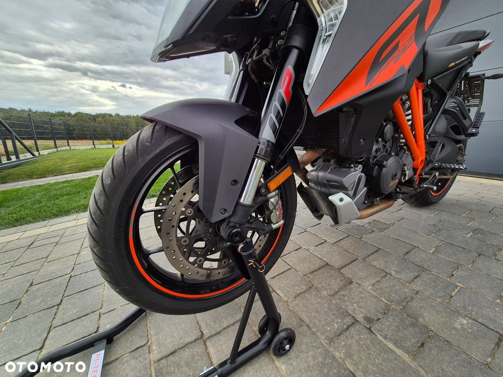 KTM Super Duke - 4