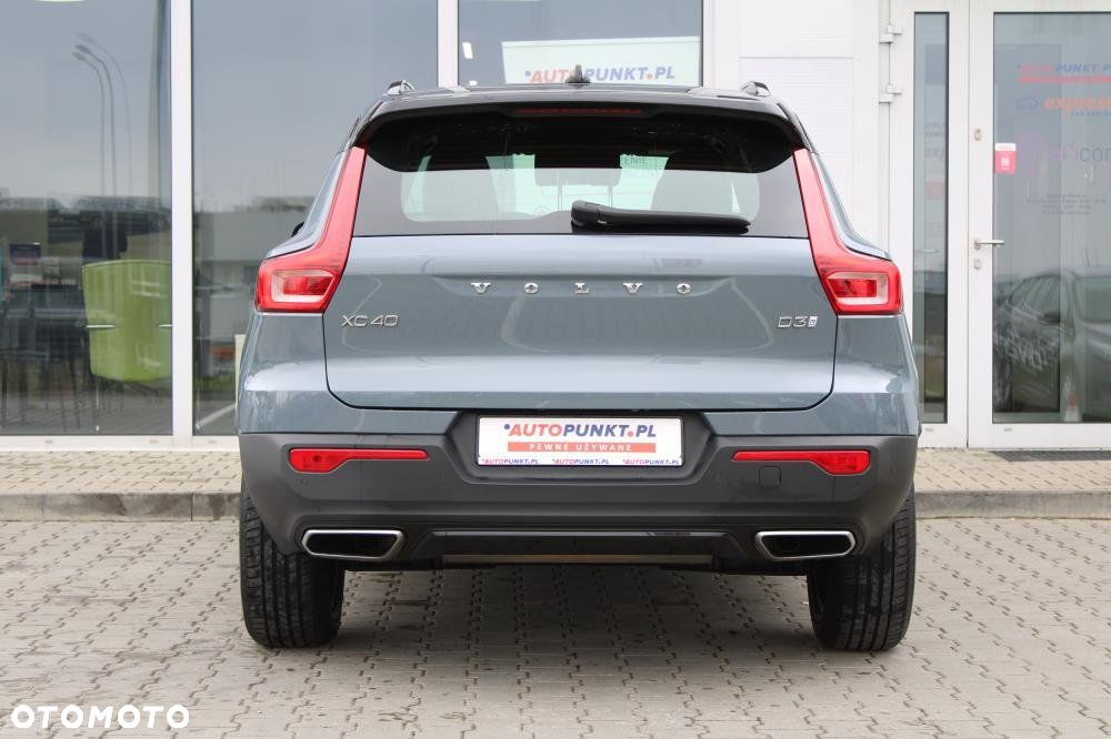 Volvo XC 40 - 4