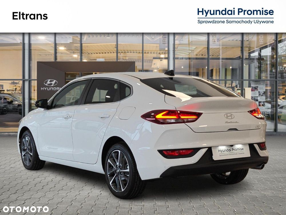 Hyundai i30 1.5 T-GDI 48V Smart - 4