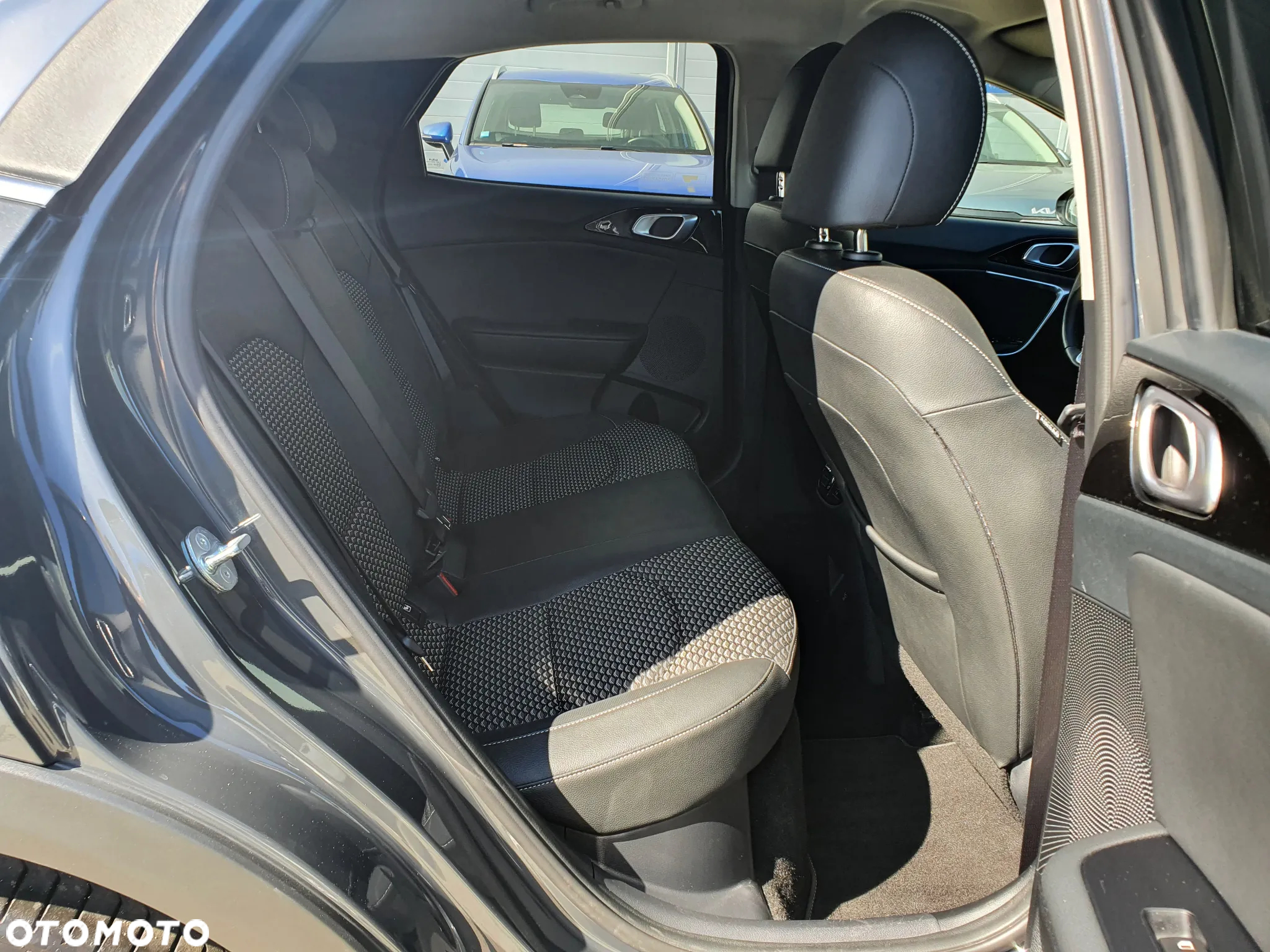 Kia XCeed 1.6 GDI PHEV Business Line DCT - 22