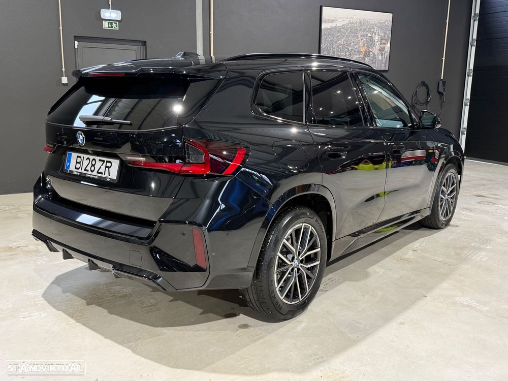 BMW X1 sDrive18d Pack Desportivo M - 14