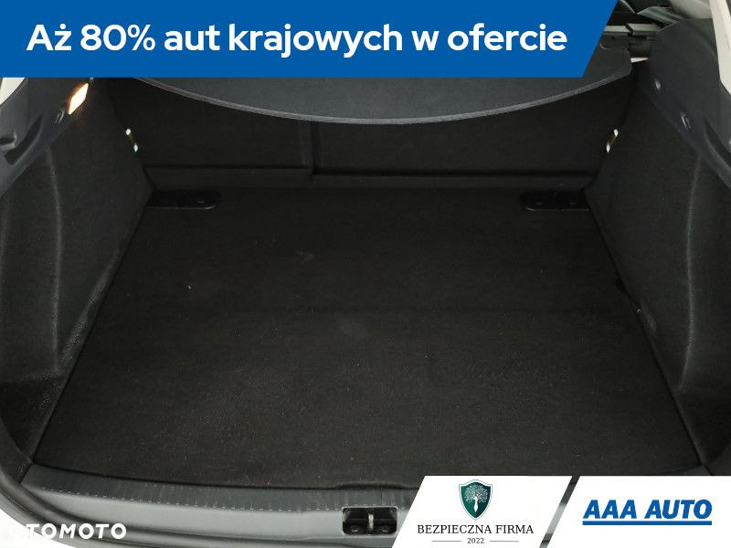 Renault Clio - 10