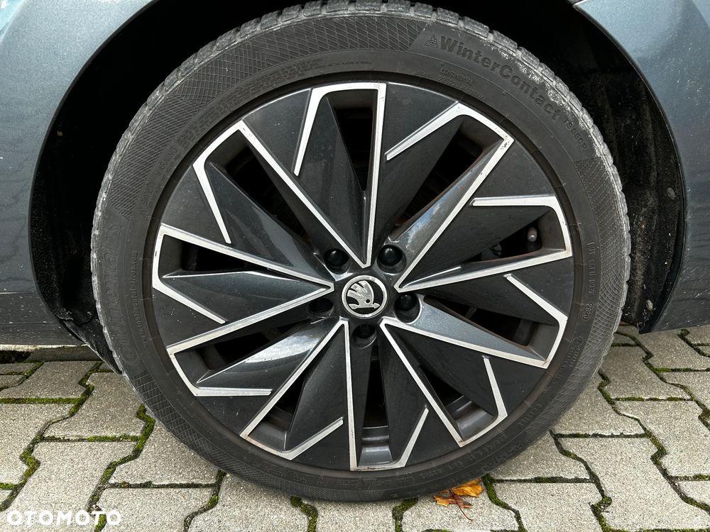 Skoda Superb 2.0 TDI SCR L&K DSG - 39