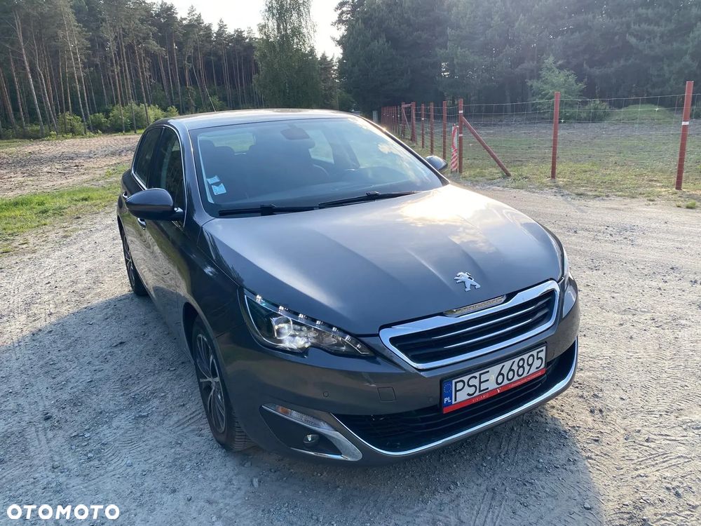 Peugeot 308 1.2 PureTech Allure S&S - 11