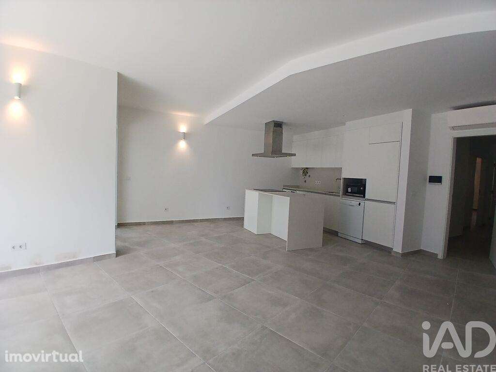 Apartamento T3 em Faro (Sé e São Pedro) de 148,00 m2 - Grande imagem: 2/9