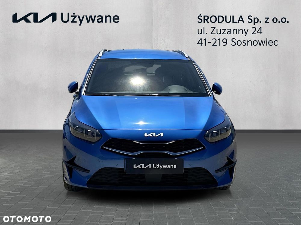 Kia Ceed - 8