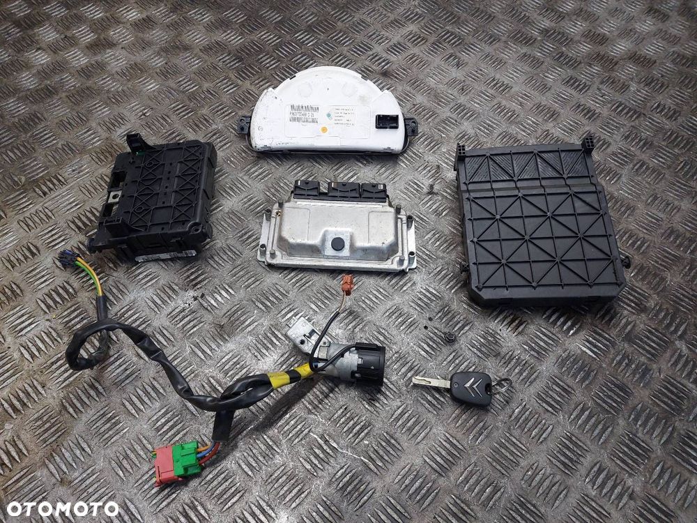 ZESTAW STARTOWY CITROEN C3 I 1.6 16V 9651812480 0261207860 9650585680 - 9