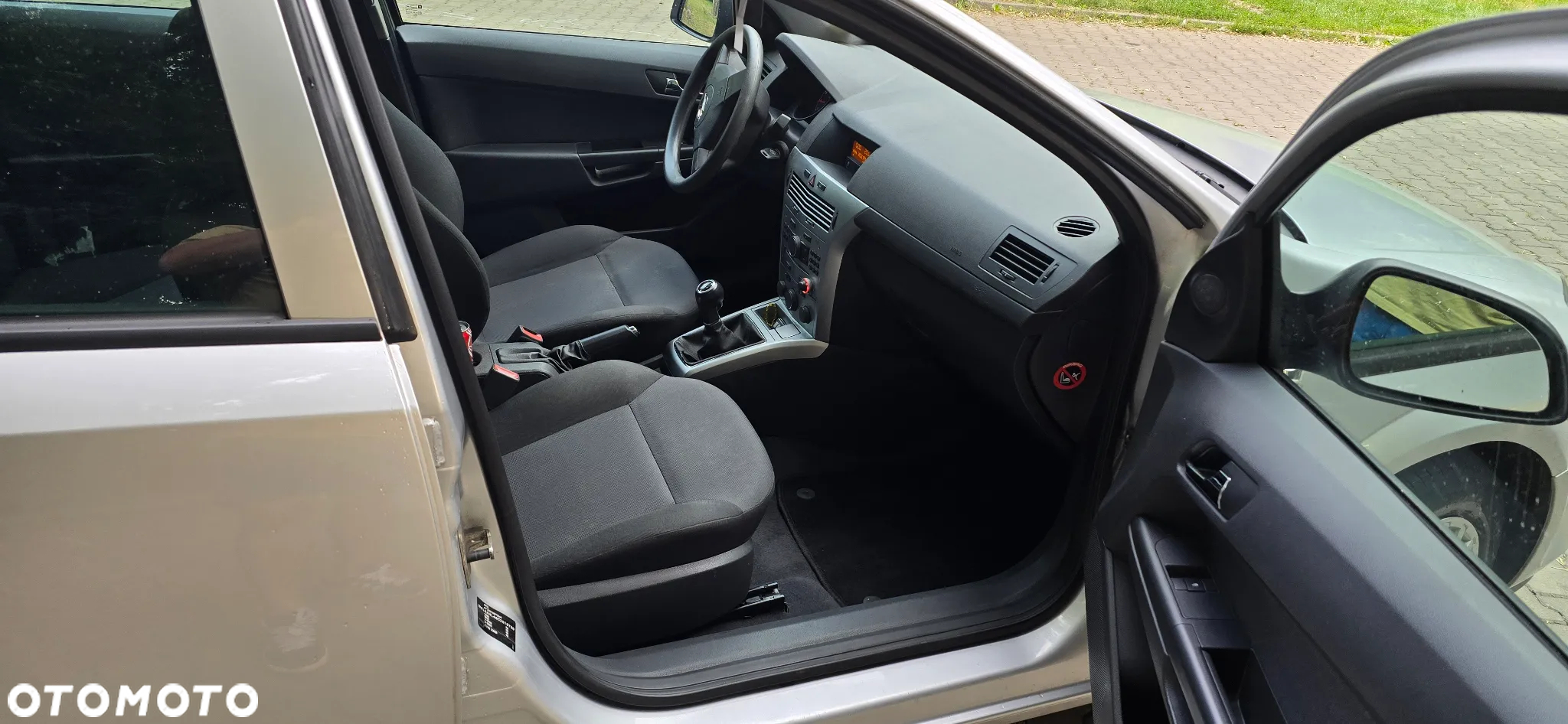 Opel Astra III 1.6 Enjoy - 9