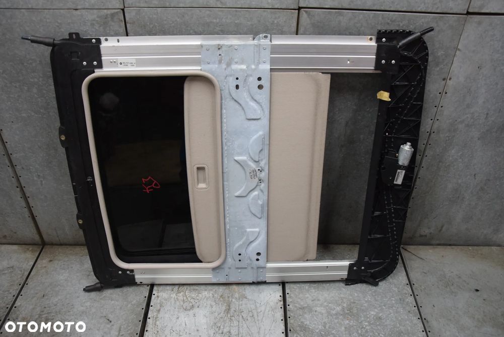 JEEP CHEROKEE KJ SZYBERDACH - 8