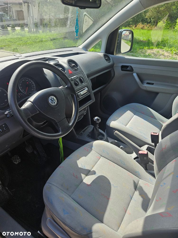Volkswagen Caddy - 12