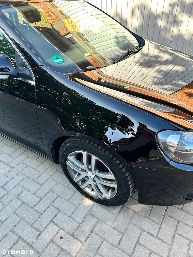 Volkswagen Golf 1.6 TDI DPF BlueMotion - 4