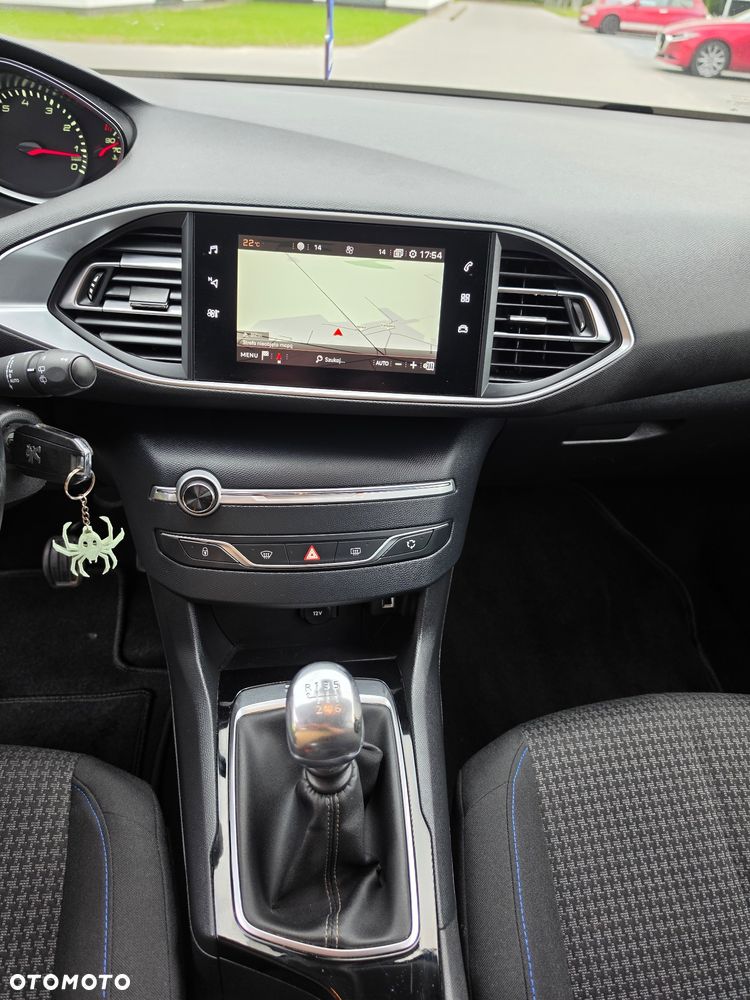 Peugeot 308 1.2 PureTech Active S&S - 15