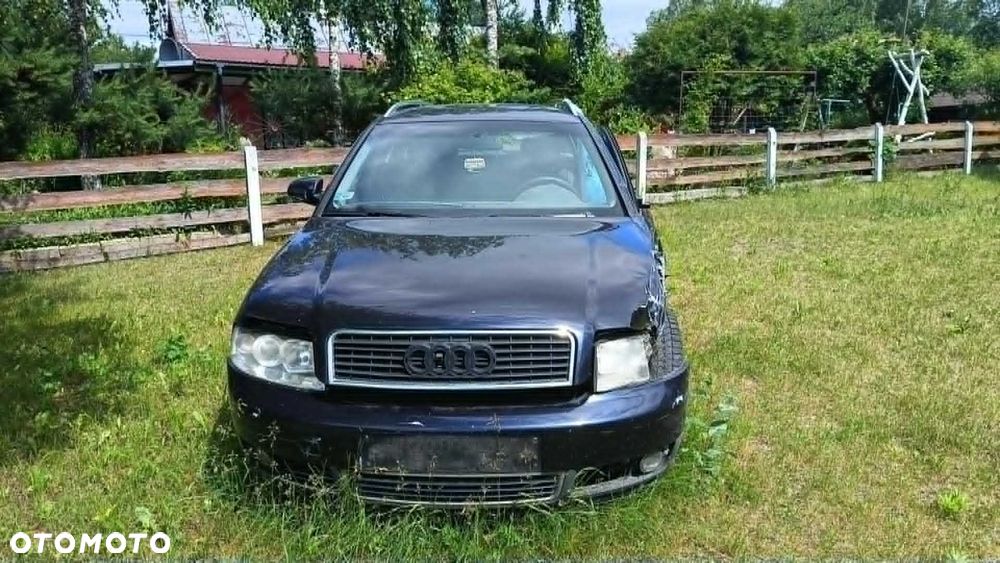 Audi A4 Avant - 1