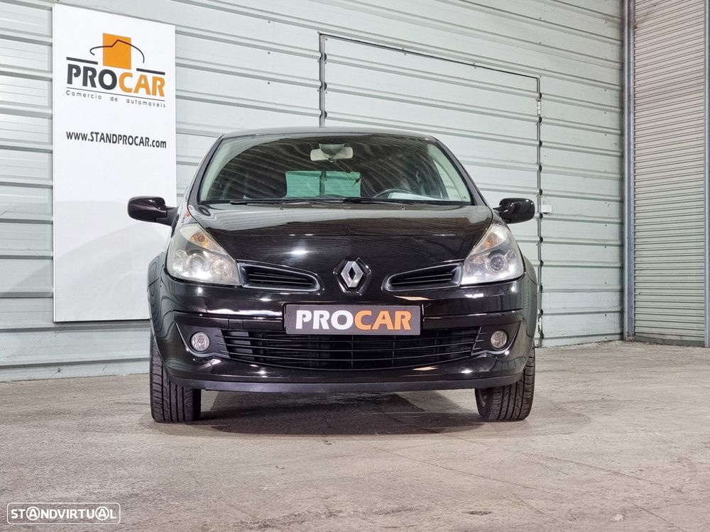 Renault Clio 1.5 dCi Confort - 11