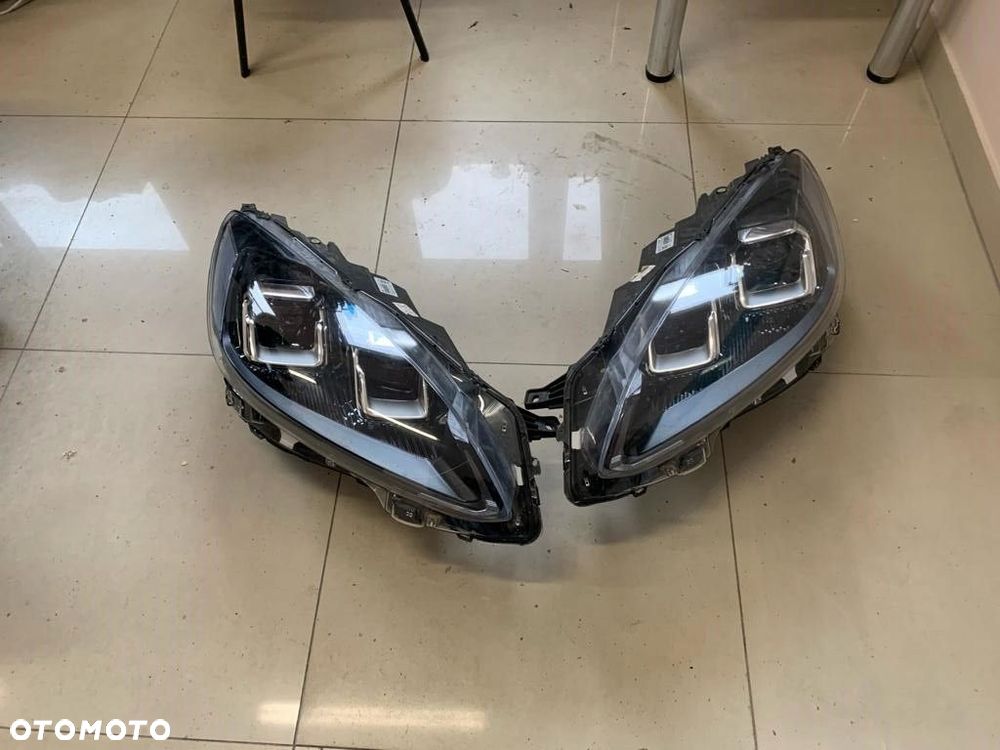lampa przednia ford kuga mk3 full led lv4b-13e017-an lv4b-13e016-an komplet - 1