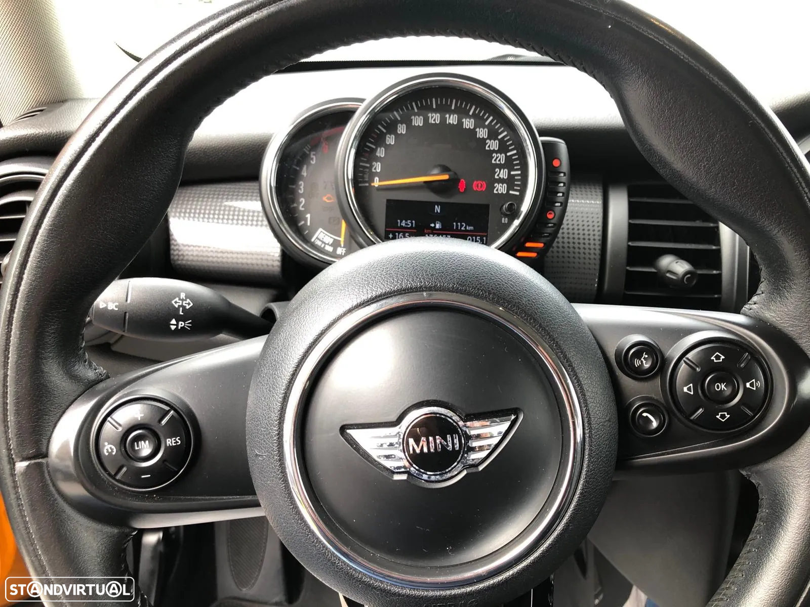 MINI 3 Portas Cooper D - 17