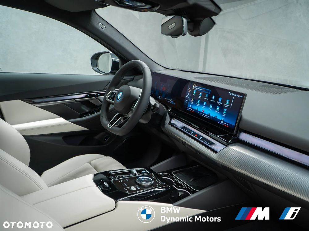BMW Seria 5 530e xDrive - 20