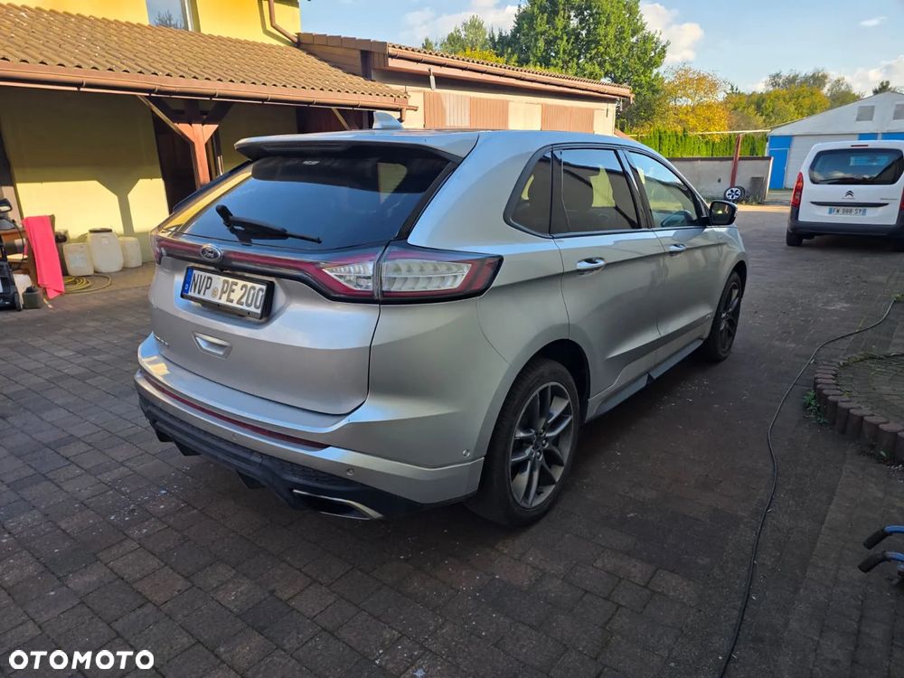 Ford Edge 2.0 TDCi Twin-Turbo 4WD ST-Line - 6
