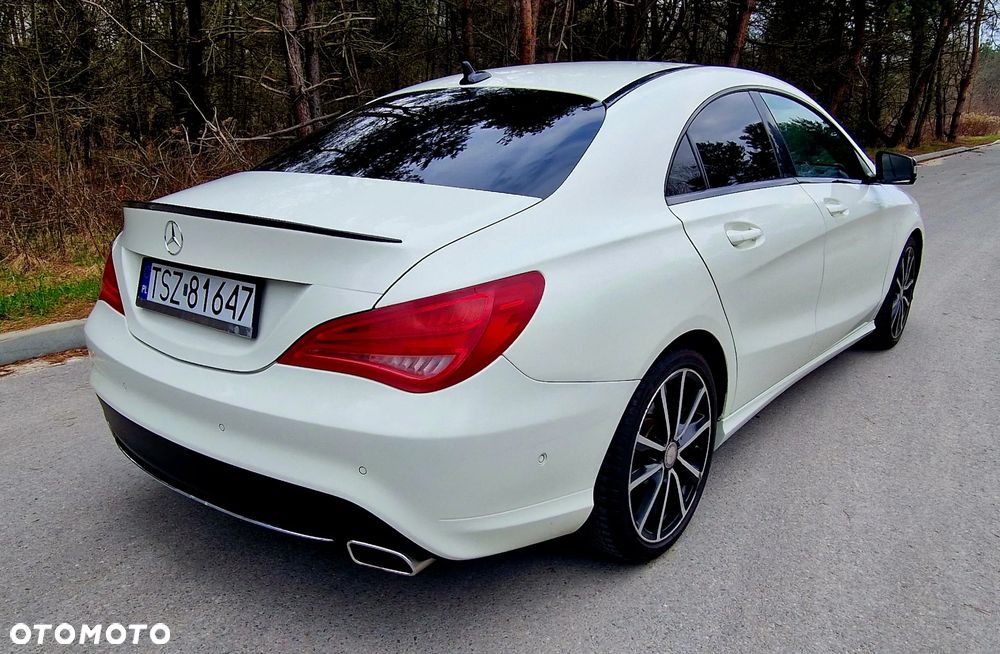 Mercedes-Benz CLA 200 Urban - 5