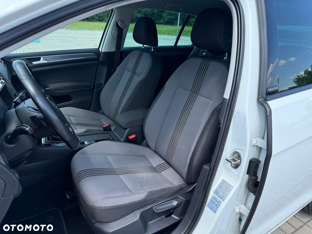Volkswagen Golf 2.0 TDI BlueMotion Technology DSG Allstar - 10