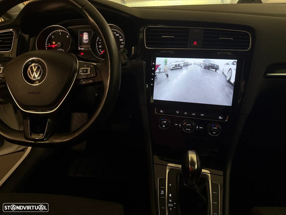 VW Golf 1.6 TDi DPF BlueMotion DSG Style - 20