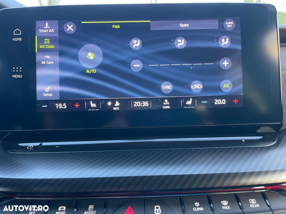 Skoda Octavia 2.0 TDI DSG 4x4 RS Plus - 30