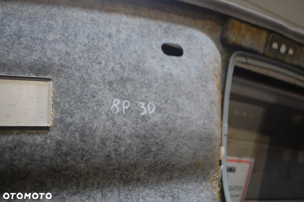 PODSUFITKA Z SZYBERDACHEM AUDI A3 8P 3D - 9