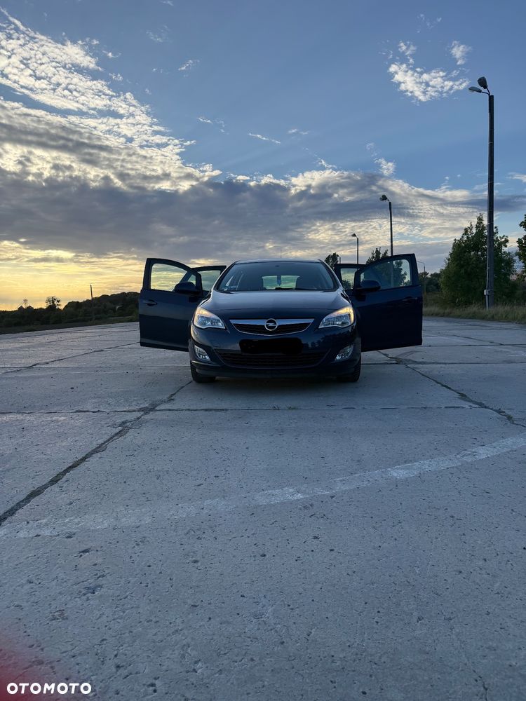 Opel Astra 1.4 Active - 1