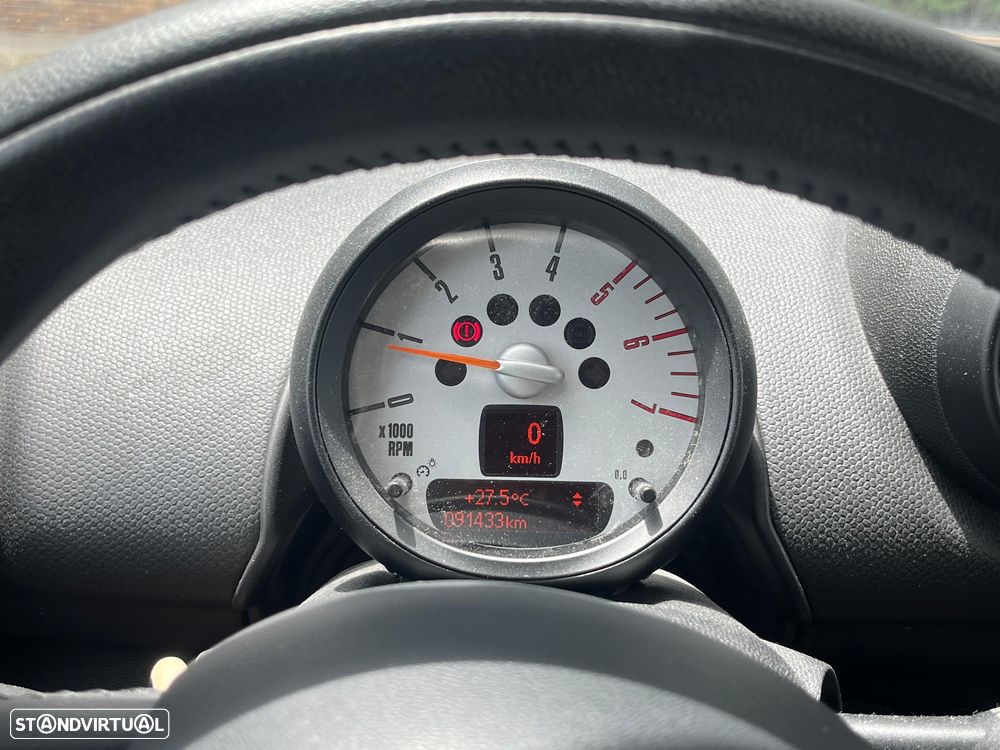 MINI Countryman One D - 8