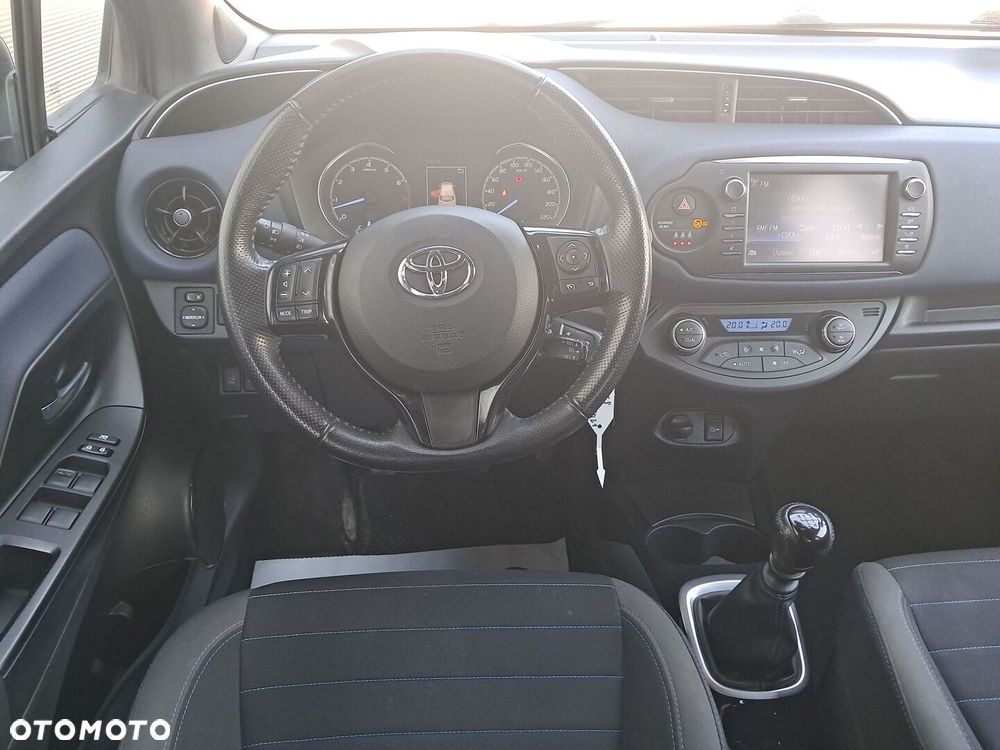 Toyota Yaris 1.5 Selection - 17