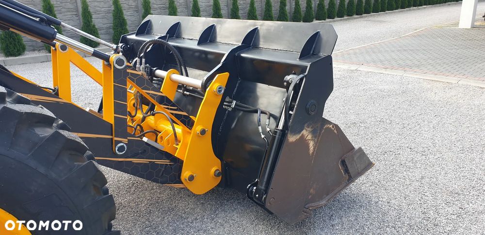 JCB 4CX eco STAN IDEALNY!! TYLKO 4646MTG/ rok 2011 /TORQUELOCK/DŻOJSTIKI/POWERSLIDE - 27