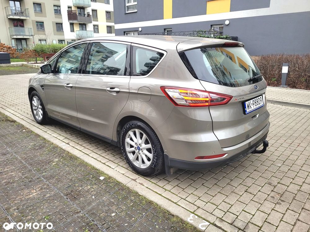 Ford S-Max 1.5 EcoBoost Titanium - 3