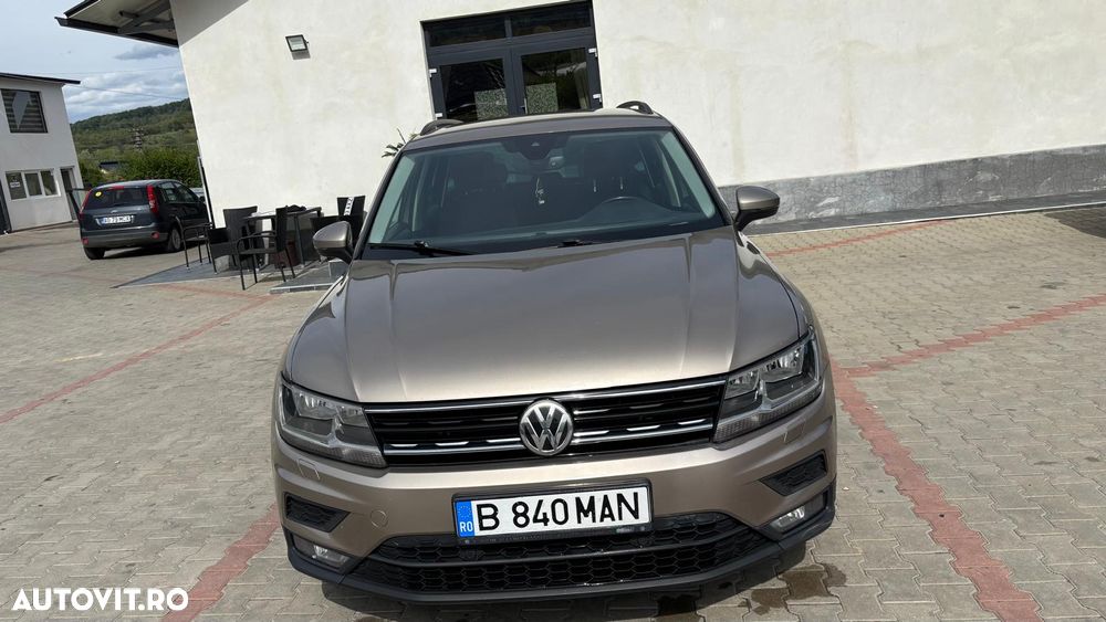 Volkswagen Tiguan 2.0 TDI DPF DSG 4Mot Comfortline - 19