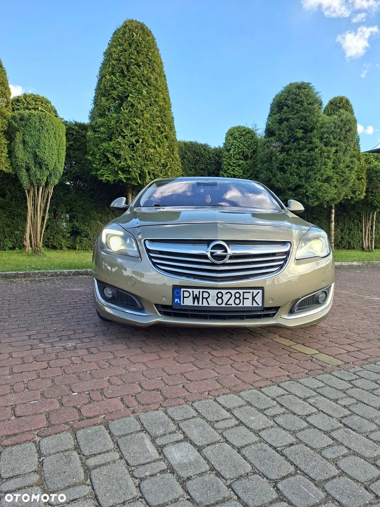 Opel Insignia - 12