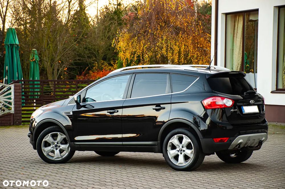Ford Kuga 2.0 TDCi 4WD Titanium - 17