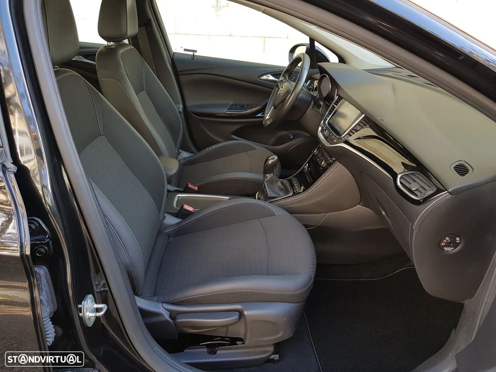 Opel Astra Sports Tourer 1.6 CDTI Innovation S/S RM6/SOB/5PC/5PB - 37