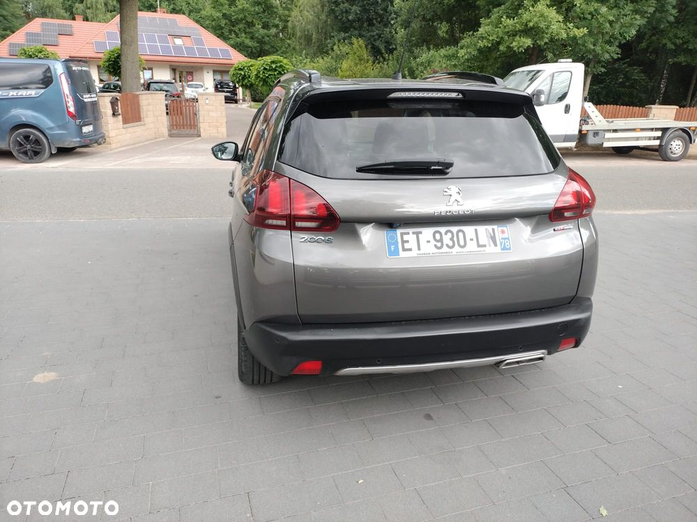 Peugeot 2008 1.2 Pure Tech Style S&S EAT6 - 5