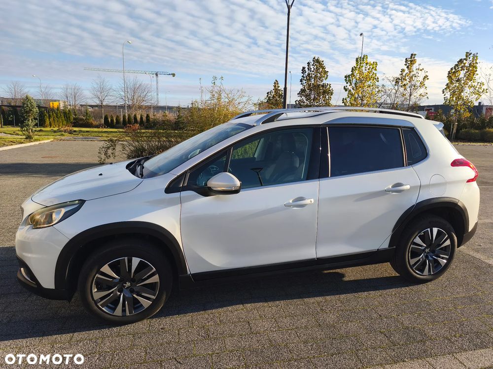 Peugeot 2008 PureTech 130 GPF Stop&Start Allure - 3