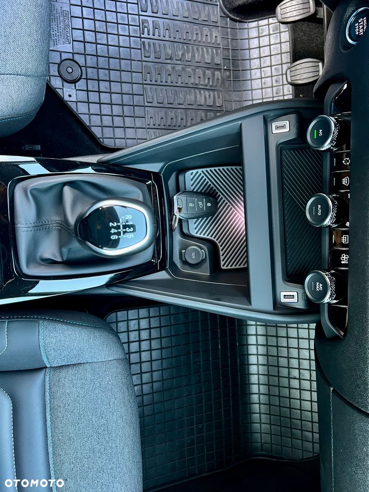 Citroën C4 1.5 BlueHDi Shine S&S - 29