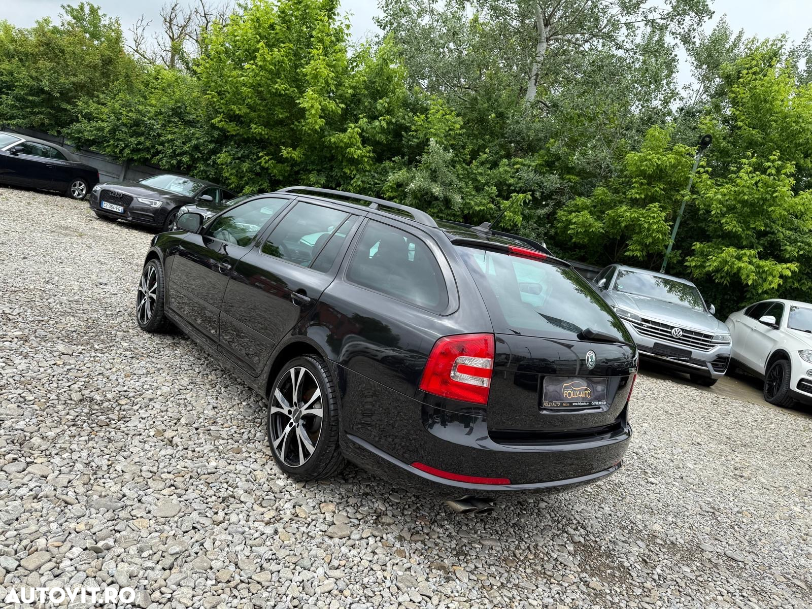 Skoda Octavia 2.0 FSI Turbo RS - 31