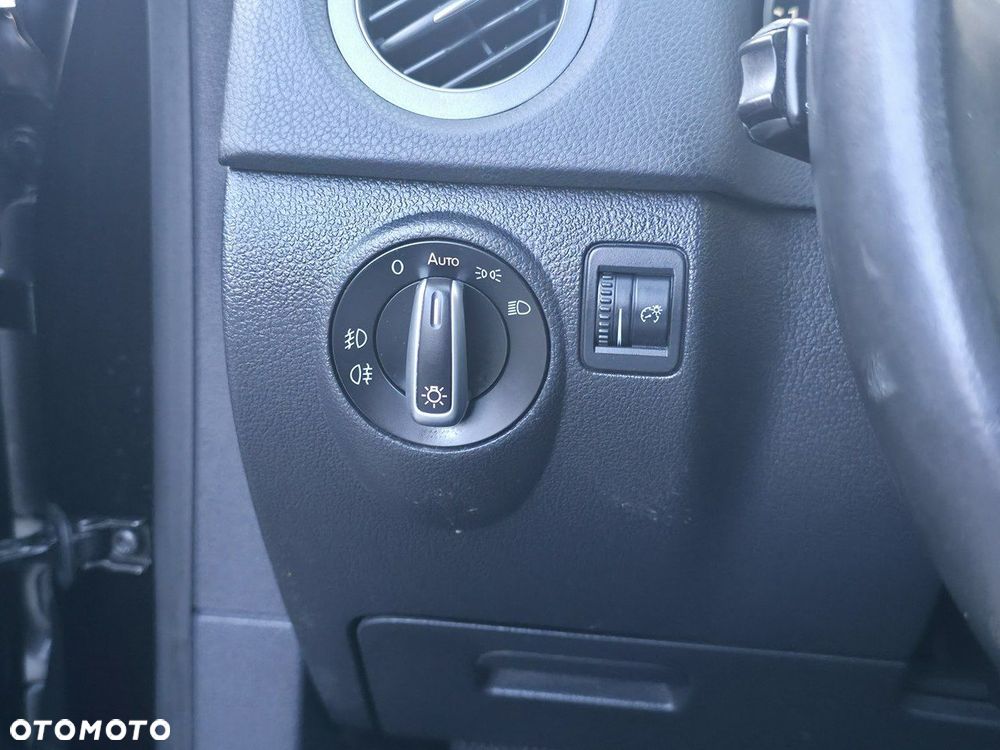 Volkswagen Tiguan - 27