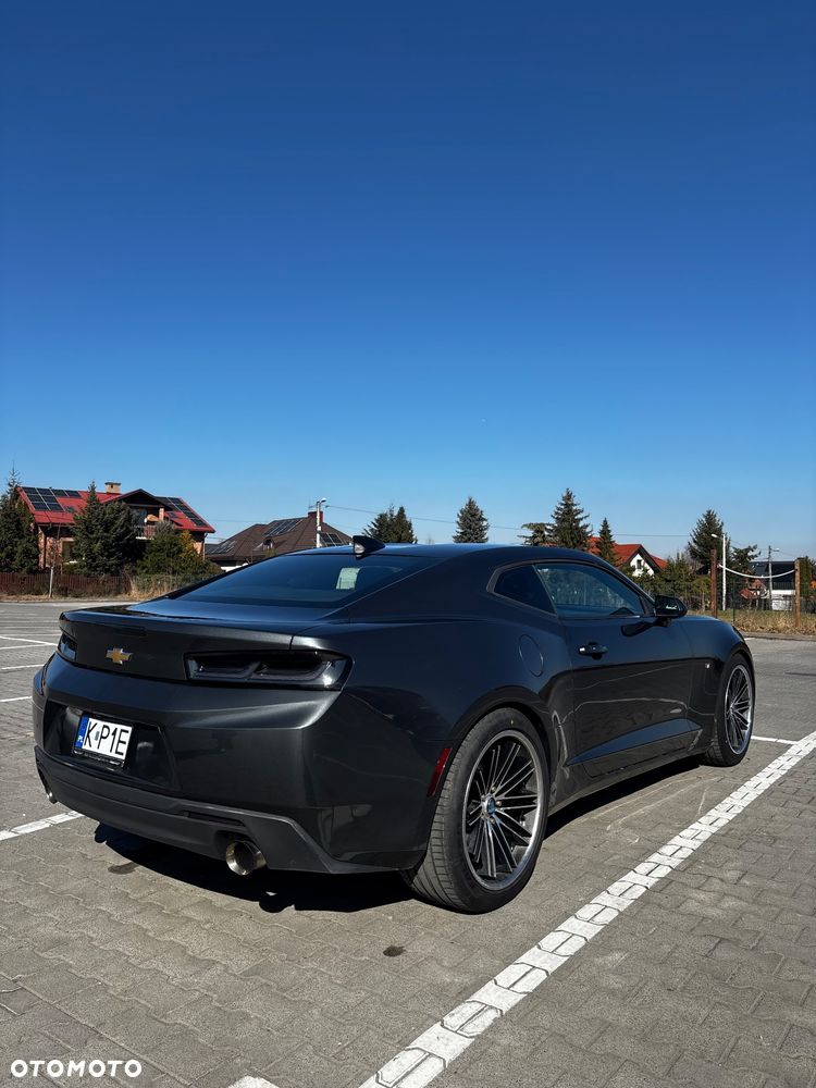 Chevrolet Camaro - 29