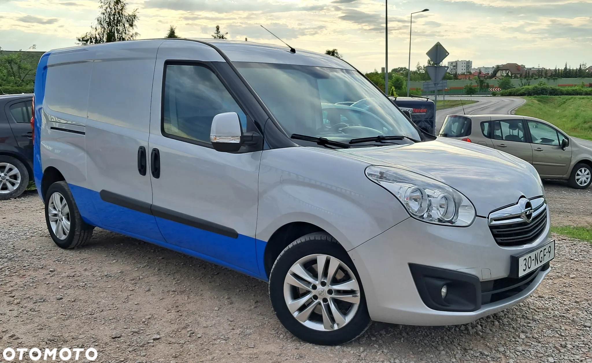 Opel COMBO - 2
